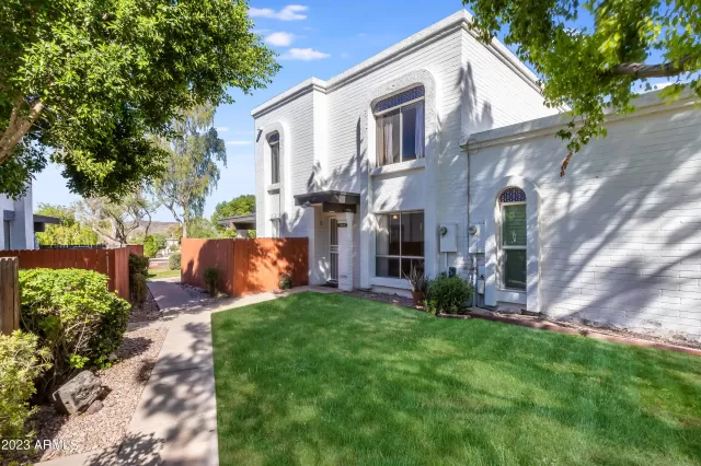 MLS: 6615059 Condo For Sale