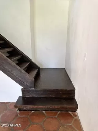 Photo #6: 6615062 Listing 