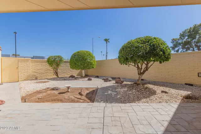 MLS: 6615269 Condo For Sale