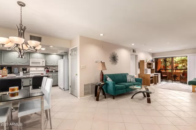 MLS: 6615335 Condo For Sale