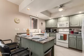 Photo #3: 6615335 Listing 