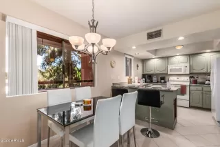 Photo #4: 6615335 Listing 