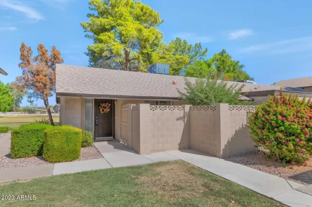 MLS: 6615383 Condo For Sale