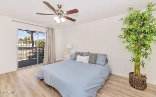 Photo #3: 6615383 Listing