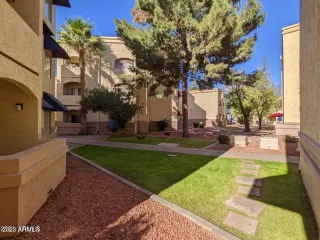 Photo #5: 6615420 Listing 