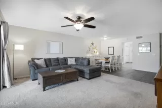 Photo #6: 6615590 Listing 