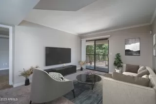 Photo #3: 6615783 Listing 