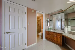 Photo #4: 6616101 Listing