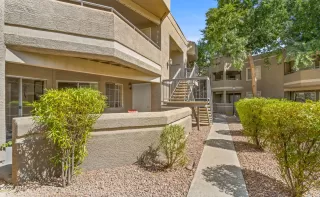 Photo #6: 6616117 Listing