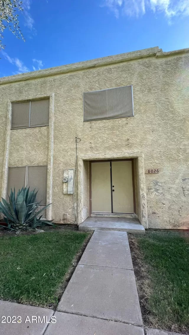 MLS: 6616160 Condo For Sale