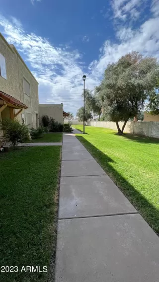 Photo #2: 6616160 Listing