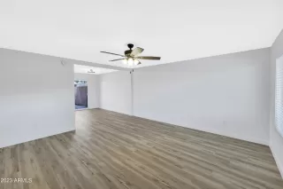 Photo #3: 6616403 Listing 