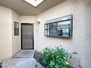 Photo #6: 6616463 Listing 