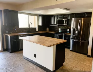 Photo #3: 6616573 Listing