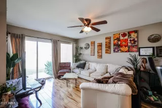 Photo #2: 6616594 Listing