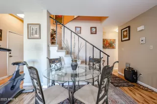 Photo #4: 6616594 Listing