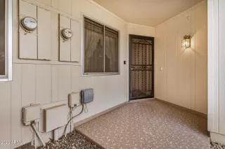 Photo #6: 6616717 Listing 