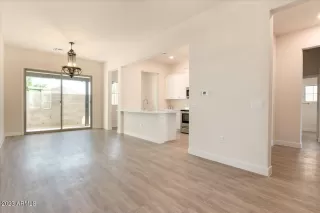 Photo #3: 6616908 Listing 