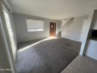 Photo #3: 6616915 Listing