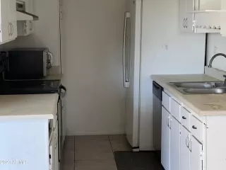 Photo #6: 6616915 Listing