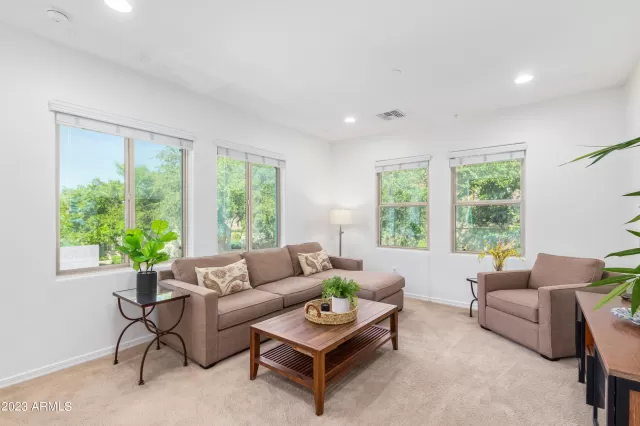 MLS: 6617046 Condo For Sale