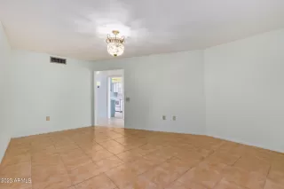 Photo #4: 6617110 Listing 