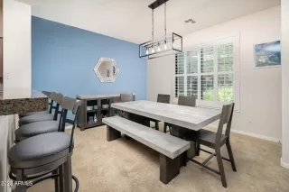 Photo #5: 6617382 Listing