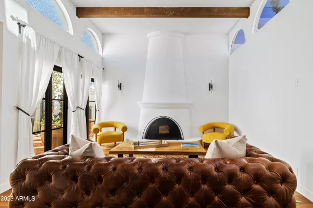 MLS: 6617510 Condo For Sale