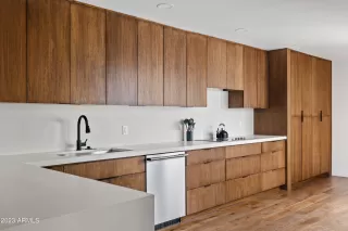 Photo #6: 6617510 Listing