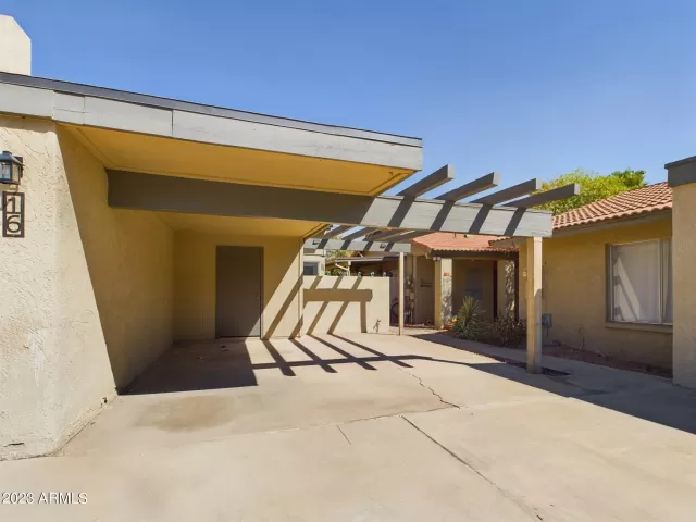 MLS: 6617604 Condo For Sale