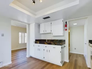 Photo #6: 6617604 Listing 