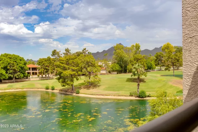 MLS: 6617653 Condo For Sale