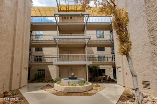 Photo #4: 6617653 Listing