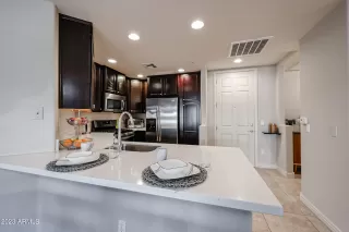 Photo #2: 6617662 Listing 