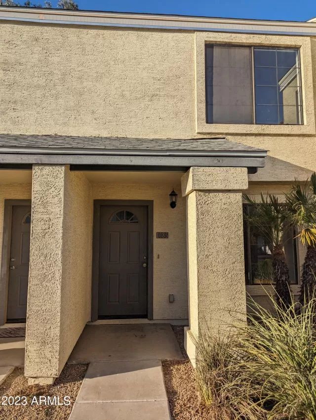 MLS: 6617776 Condo For Sale