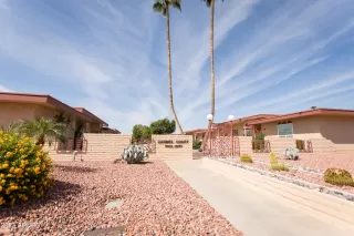 Photo #2: 6617901 Listing