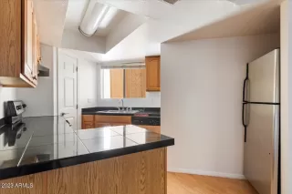 Photo #4: 6617994 Listing