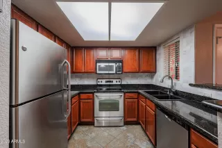 Photo #6: 6618021 Listing 