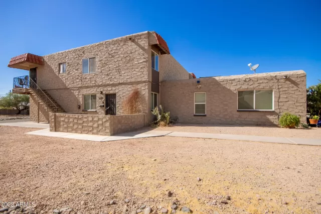 MLS: 6618203 Condo For Sale