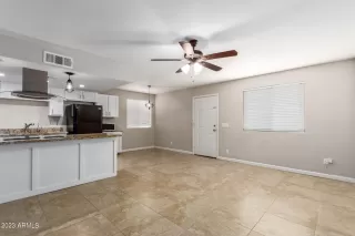 Photo #3: 6618203 Listing