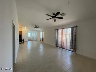 Photo #5: 6618332 Listing 