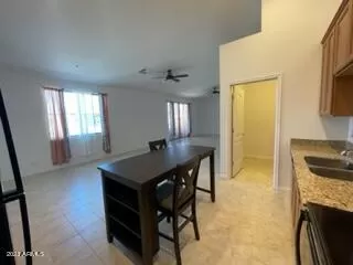 Photo #6: 6618332 Listing 