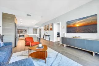 Photo #2: 6618449 Listing