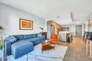 Photo #5: 6618449 Listing