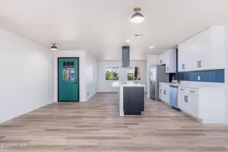 Photo #1: 6618531 Listing 