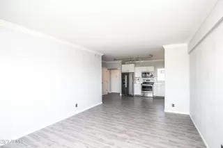 Photo #3: 6618534 Listing