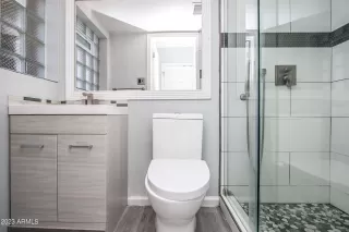 Photo #6: 6618534 Listing