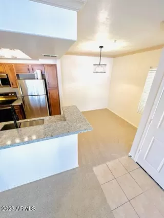 Photo #2: 6619009 Listing