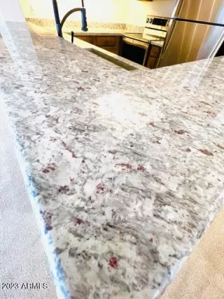 Photo #6: 6619009 Listing