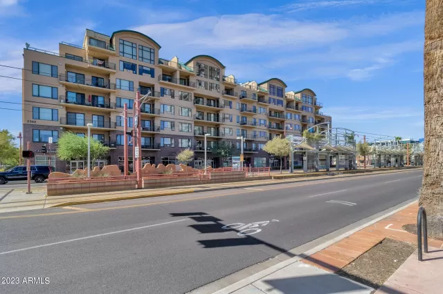 MLS: 6619079 Condo For Sale